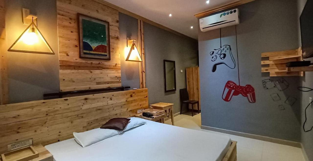 Fabexpress Neo Calangute Beach Resort Exterior foto